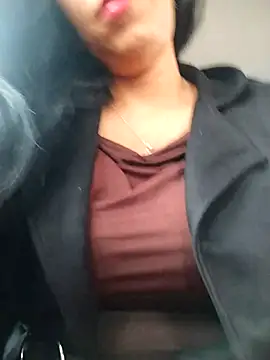 Emily Wane online show from 12/21/25, 03:41