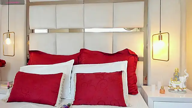 elizavenus online show from 02/25/25, 12:13