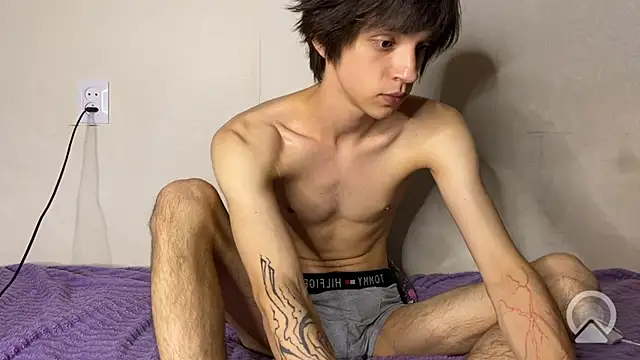 Snapshot of yoy_dee_oh chatting on 09/14/25, 05:23 yoy dee oh online show from 09/14/25, 05:23