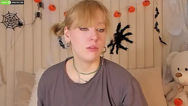 RachelCart online show from 10/21/25, 03:07