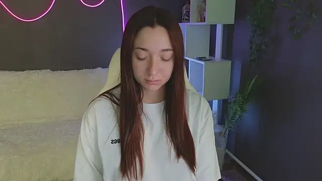 YasmineWest online show from 10/01/25, 01:22