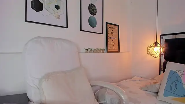 amysc online show from 09/23/25, 01:36