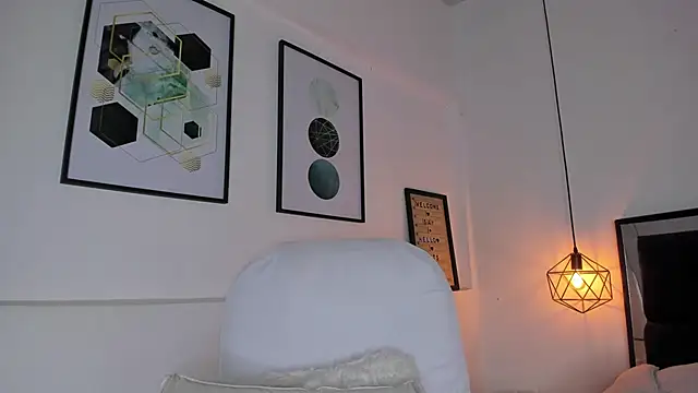 amysc online show from 04/18/26, 12:09