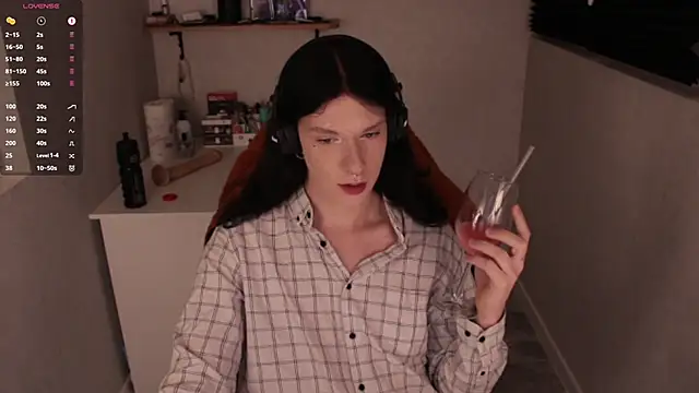 carthylovvve online show from 12/21/24, 04:46