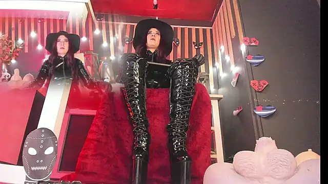 Snapshot of shaaroon_gold chatting on 02/21/25, 11:10 shaaroon gold online show from 02/21/25, 11:10