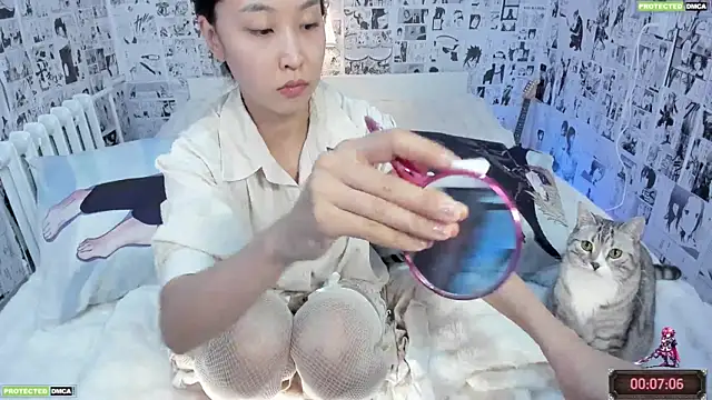 Minami 686 online show from 10/02/25, 03:08