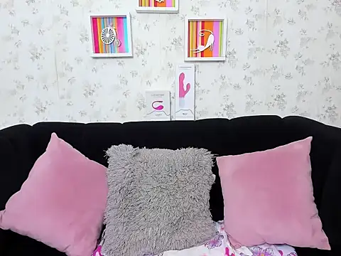 Snapshot of milf_bigass_ chatting on 11/11/25, 12:16 milf bigass online show from 11/11/25, 12:16