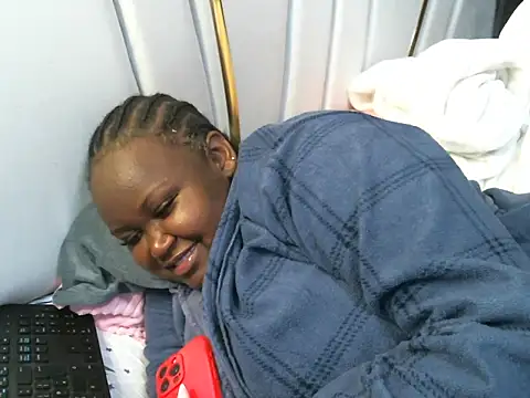 Snapshot of Brizzy_dee chatting on 11/11/25, 08:20 Brizzy dee online show from 11/11/25, 08:20