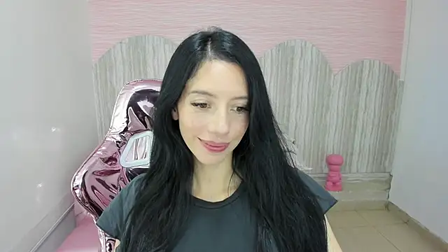 Snapshot of jess_1a chatting on 12/18/24, 02:38 jess 1a online show from 12/18/24, 02:38