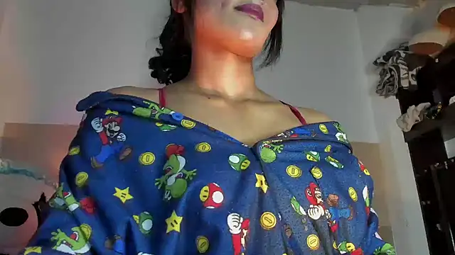 Snapshot of Lilithsabeth chatting on 11/07/25, 06:35 Lilithsabeth online show from 11/07/25, 06:35