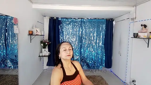 lollita 23  online show from 03/13/26, 07:42