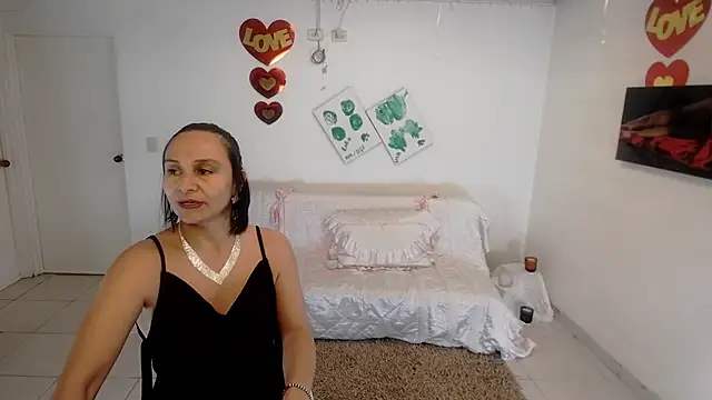 Snapshot of lollita_23_ chatting on 04/30/26, 06:58 lollita 23 online show from 04/30/26, 06:58