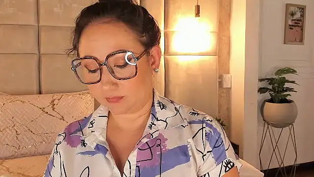 Victoria-Harper online show from 01/30/25, 06:00