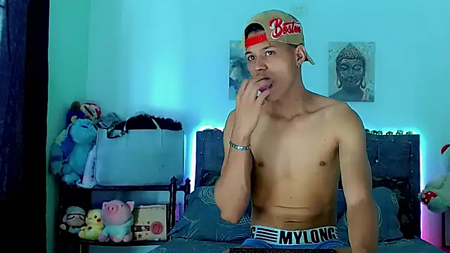 Snapshot of Liamscott_ chatting on 02/11/26, 03:17 Liamscott online show from 02/11/26, 03:17