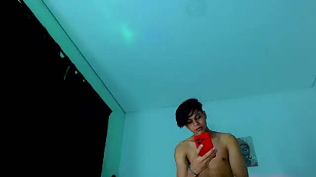 Snapshot of Liamscott_ chatting on 02/12/26, 03:23 Liamscott online show from 02/12/26, 03:23