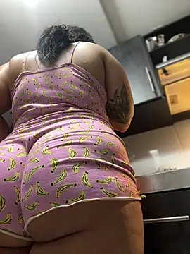 JulianaCastillo online show from 02/13/26, 10:00