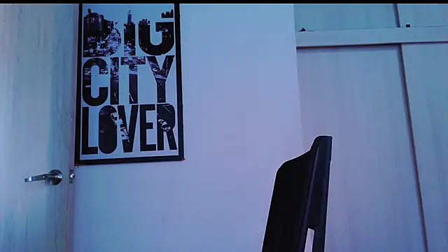 purple em69 online show from 02/05/26, 02:11