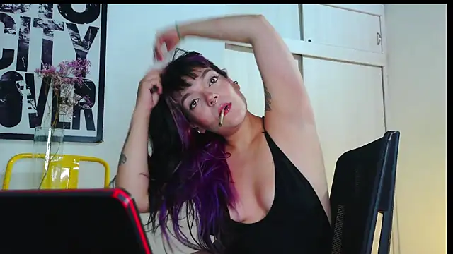 purple em69 online show from 04/09/26, 05:40