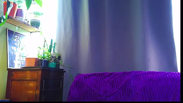 purple em69 online show from 05/28/26, 04:48