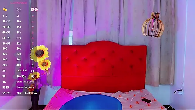 Snapshot of Jessica_smith_1 chatting on 11/15/25, 11:40 Jessica smith 1 online show from 11/15/25, 11:40