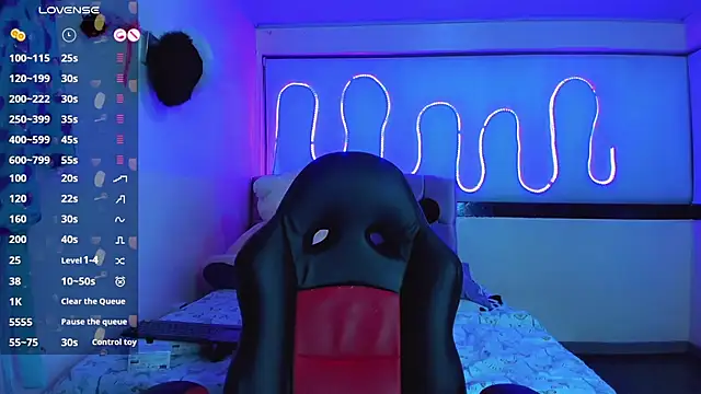 Snapshot of Jessica_smith_1 chatting on 11/25/25, 11:38 Jessica smith 1 online show from 11/25/25, 11:38