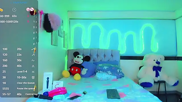 Snapshot of Jessica_smith_1 chatting on 01/12/26, 11:15 Jessica smith 1 online show from 01/12/26, 11:15