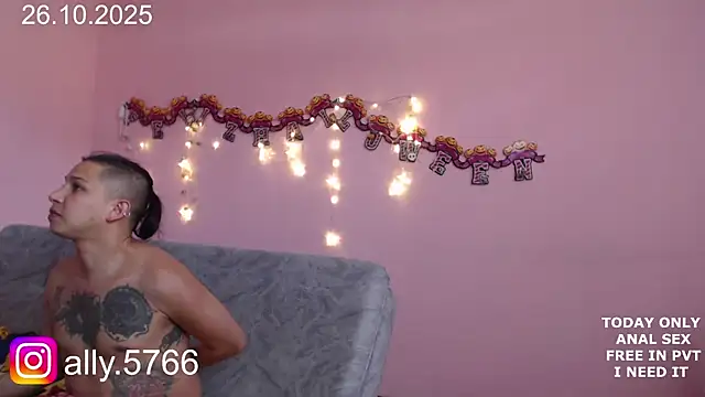 CoreAlejito online show from 10/26/25, 07:53