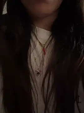 Snapshot of rossana99_ chatting on 05/16/26, 01:54 rossana99 online show from 05/16/26, 01:54