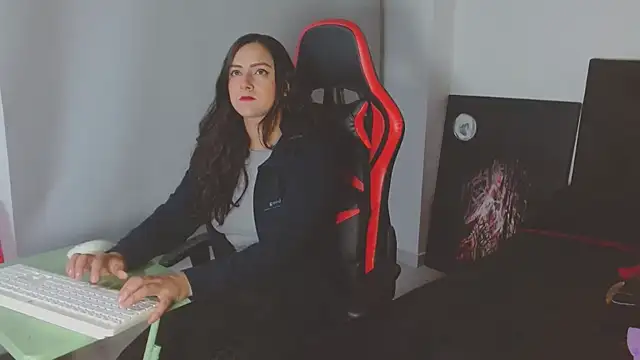 Noamartin  online show from 03/10/26, 12:26