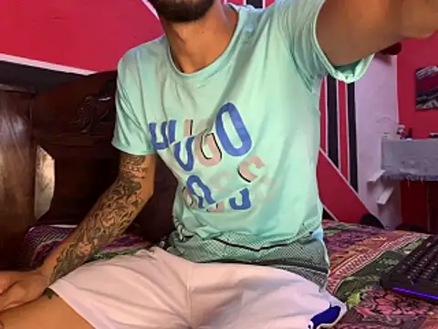 tanned boy online show from 06/10/26, 03:33