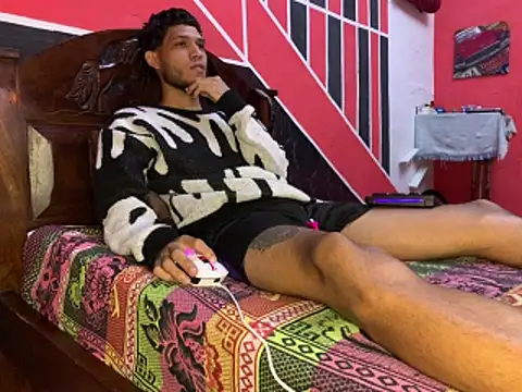 tanned boy online show from 06/16/26, 09:56