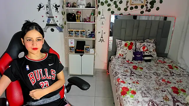 HannaSexyy online show from 09/12/25, 12:55