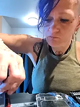 renegade vyxxen online show from 04/18/26, 06:23