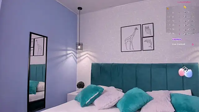 Snapshot of katherin_smith_ chatting on 12/21/24, 04:09 katherin smith online show from 12/21/24, 04:09