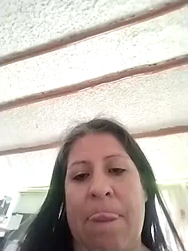 LucifernandaSw online show from 05/16/26, 05:12