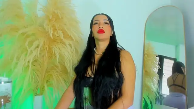 greicyass online show from 11/11/25, 02:17