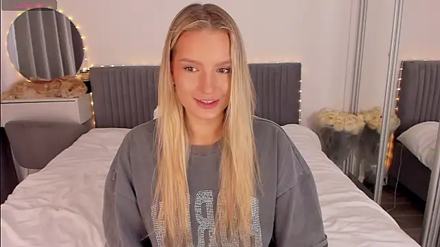 CassieRayss online show from 03/22/26, 12:30