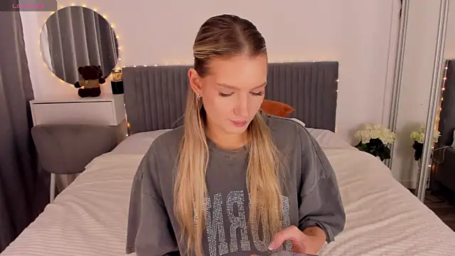 CassieRayss online show from 05/27/26, 12:57