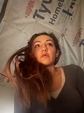 Snapshot of Summer_lovin69 chatting on 12/23/24, 09:08 Summer lovin69 online show from 12/23/24, 09:08