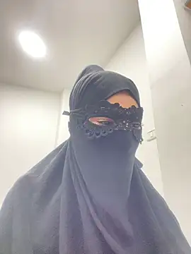 Hijabi HotGirls online show from 03/06/25, 11:53