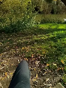 Snapshot of no1belike1 chatting on 11/05/25, 01:33 no1belike1 online show from 11/05/25, 01:33