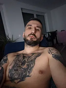 Mjuser666 online show from 12/21/25, 09:44