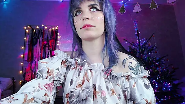 Unholy Eva online show from 12/31/24, 02:19