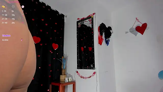 Snapshot of Lips_SaraSofia2 chatting on 02/20/25, 01:14 Lips SaraSofia2 online show from 02/20/25, 01:14