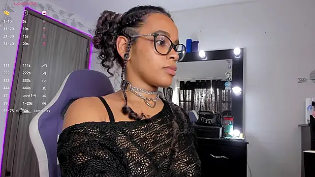 Snapshot of Lips_SaraSofia2 chatting on 03/12/25, 08:31 Lips SaraSofia2 online show from 03/12/25, 08:31