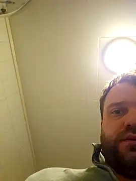 Machoviking1 online show from 12/01/25, 07:46