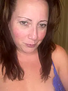 xsexycurvymilf online show from 12/04/24, 07:23