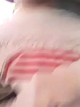 Snapshot of handsomeguy0729 chatting on 01/04/25, 03:17 handsomeguy0729 online show from 01/04/25, 03:17