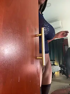 ivannapretyts online show from 04/17/26, 04:10