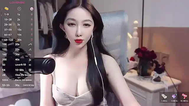 Snapshot of vyizh- chatting on 01/08/25, 02:03 vyizh- online show from 01/08/25, 02:03